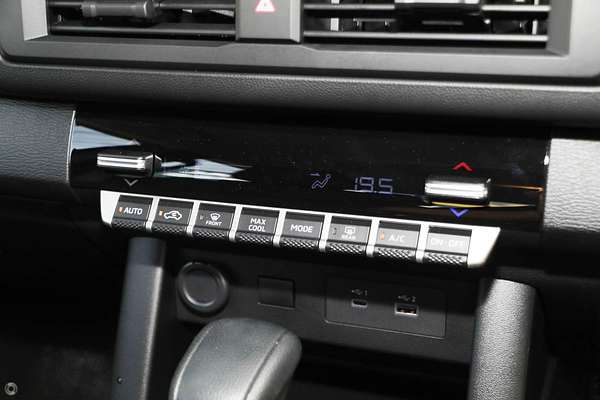 2024 Mitsubishi Triton GLX MV 4X4