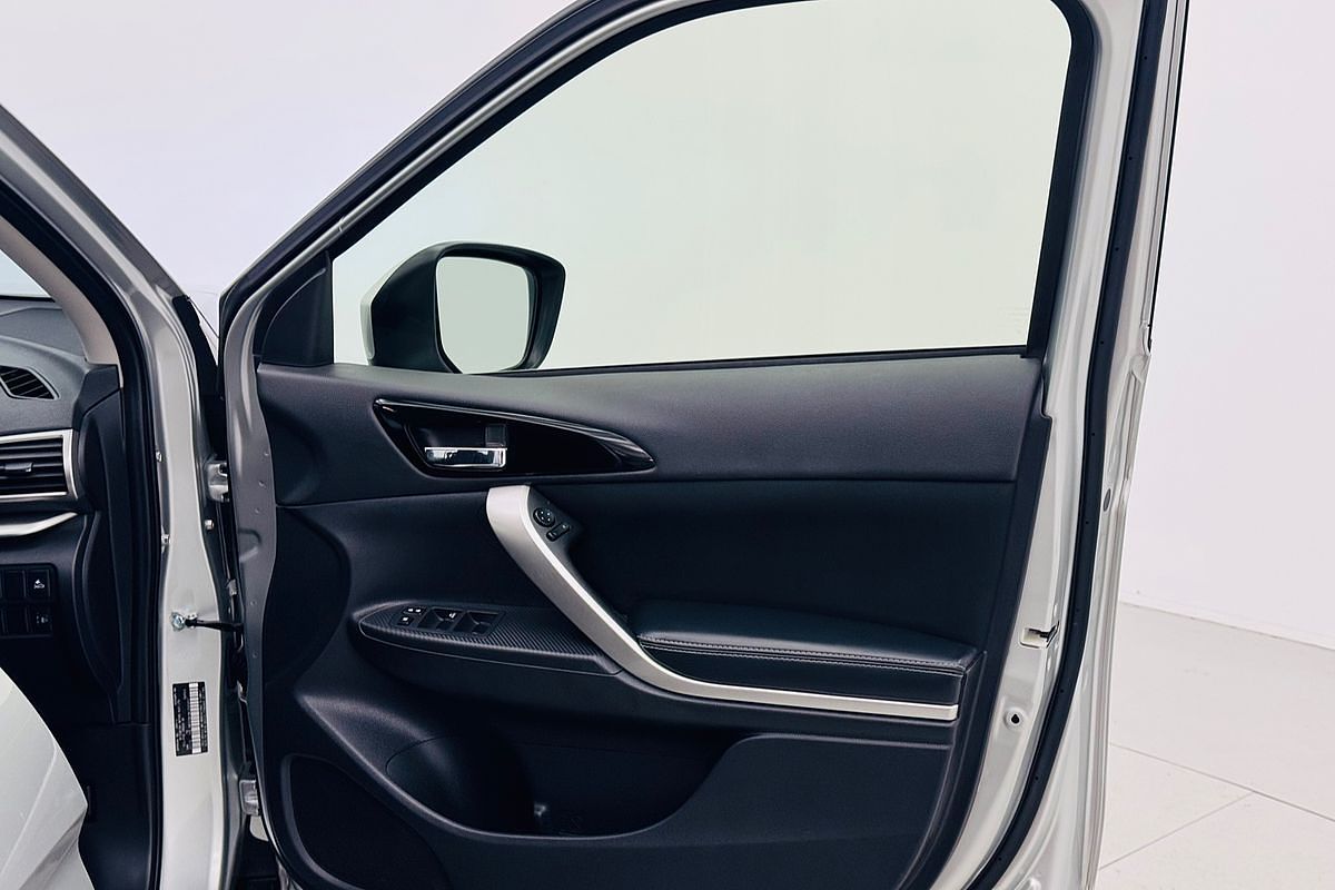 2019 Mitsubishi Eclipse Cross ES YA