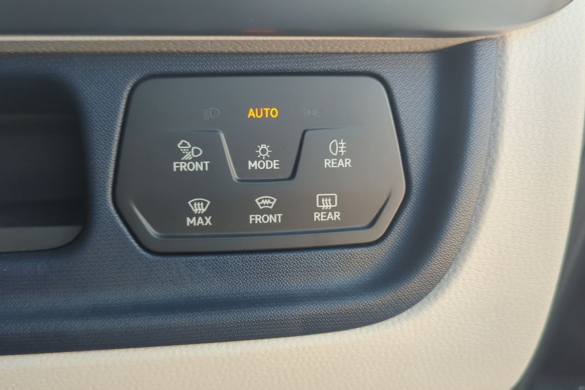 2024 Volkswagen ID. Buzz Pro BEV560 EB LWB