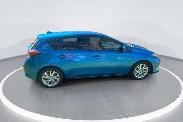 2018 Toyota Corolla Hybrid ZWE186R