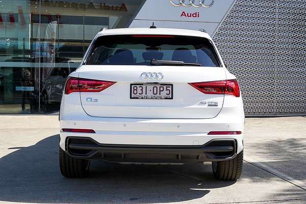 2025 Audi Q3 40 TFSI S line F3