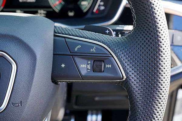 2025 Audi Q3 40 TFSI S line F3