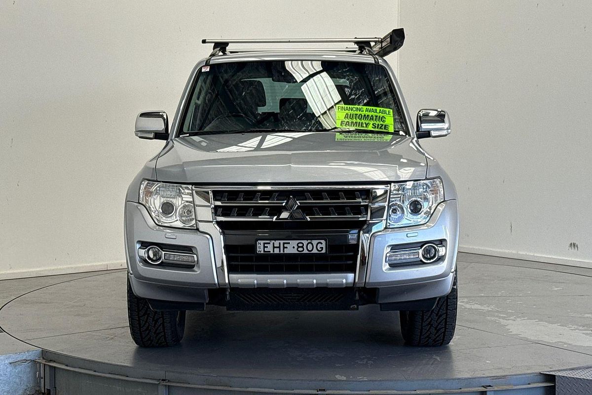 2017 Mitsubishi Pajero GLS NX