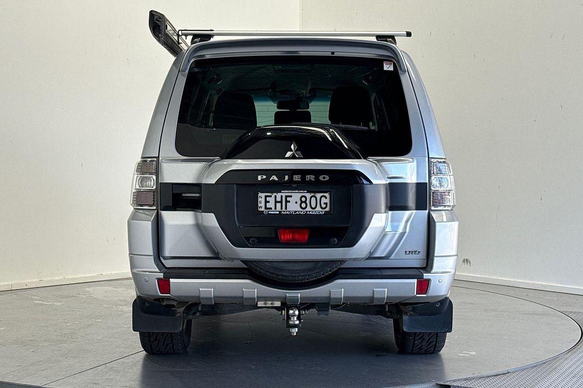 2017 Mitsubishi Pajero GLS NX