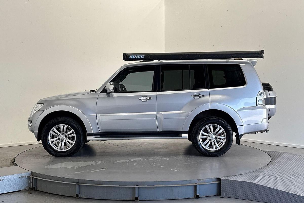 2017 Mitsubishi Pajero GLS NX