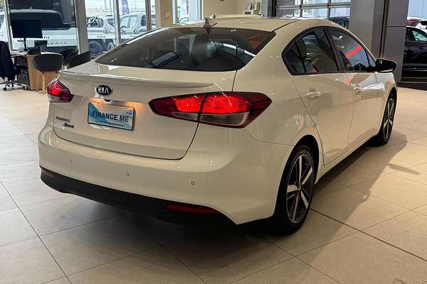 2017 Kia Cerato Sport YD