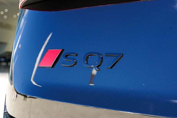 2024 Audi SQ7 TFSI 4M