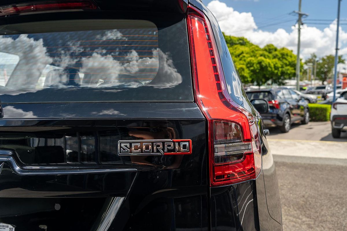 2025 Mahindra Scorpio Z8L