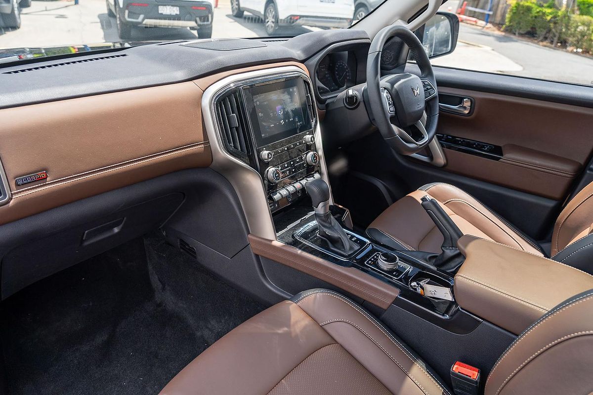 2025 Mahindra Scorpio Z8L