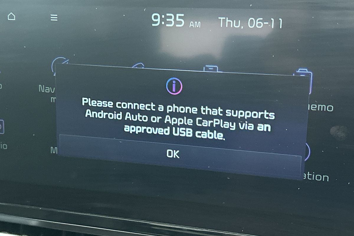 2023 Kia Carnival Special Edition KA4