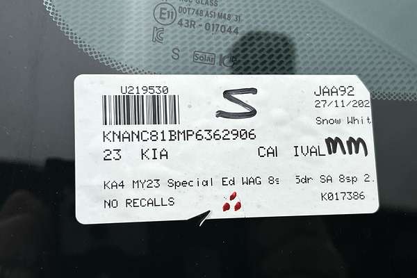 2023 Kia Carnival Special Edition KA4