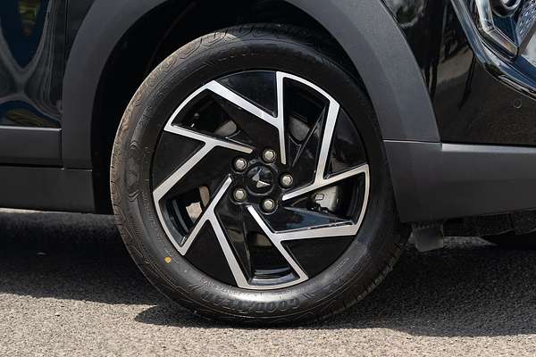 2025 Mahindra XUV3XO AX7L