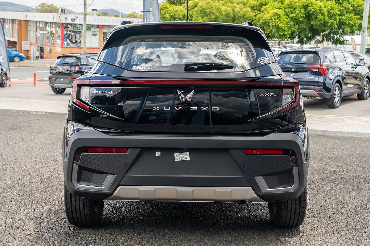 2025 Mahindra XUV3XO AX7L