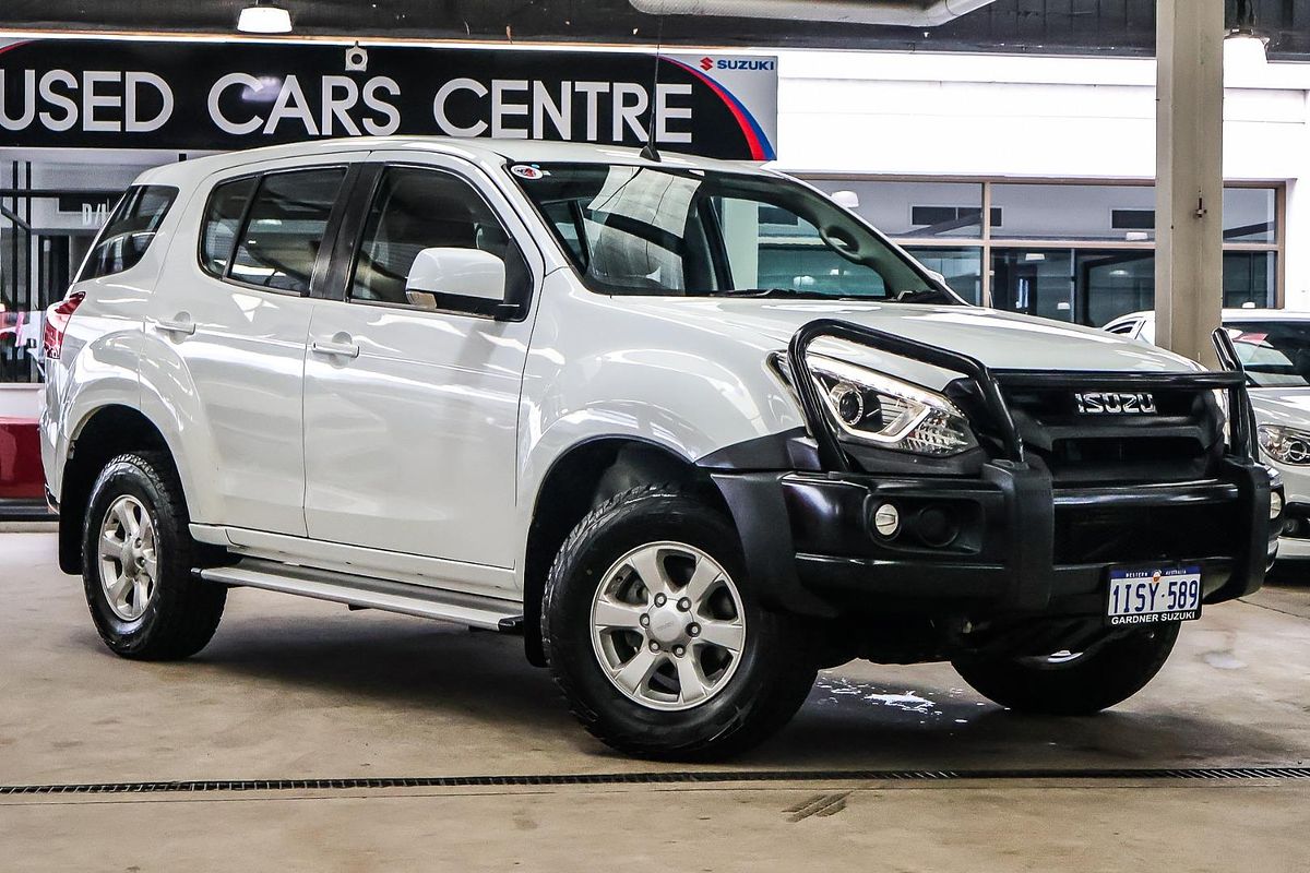 2017 Isuzu MU-X LS-M