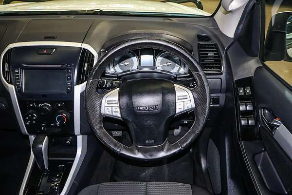 2017 Isuzu MU-X LS-M