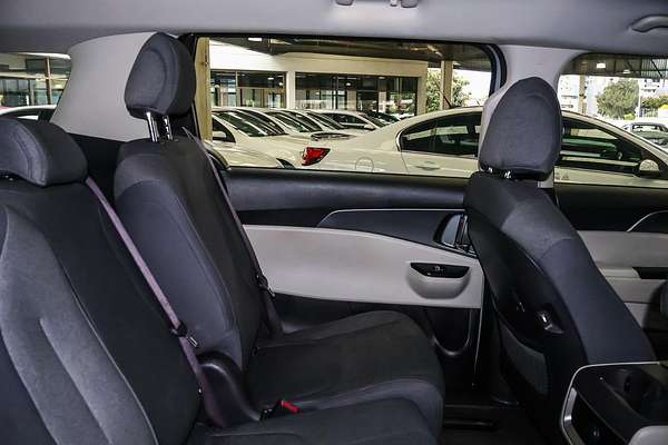 2022 Kia Carnival S KA4