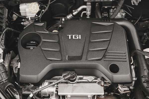 2024 MG HS Excite SAS23