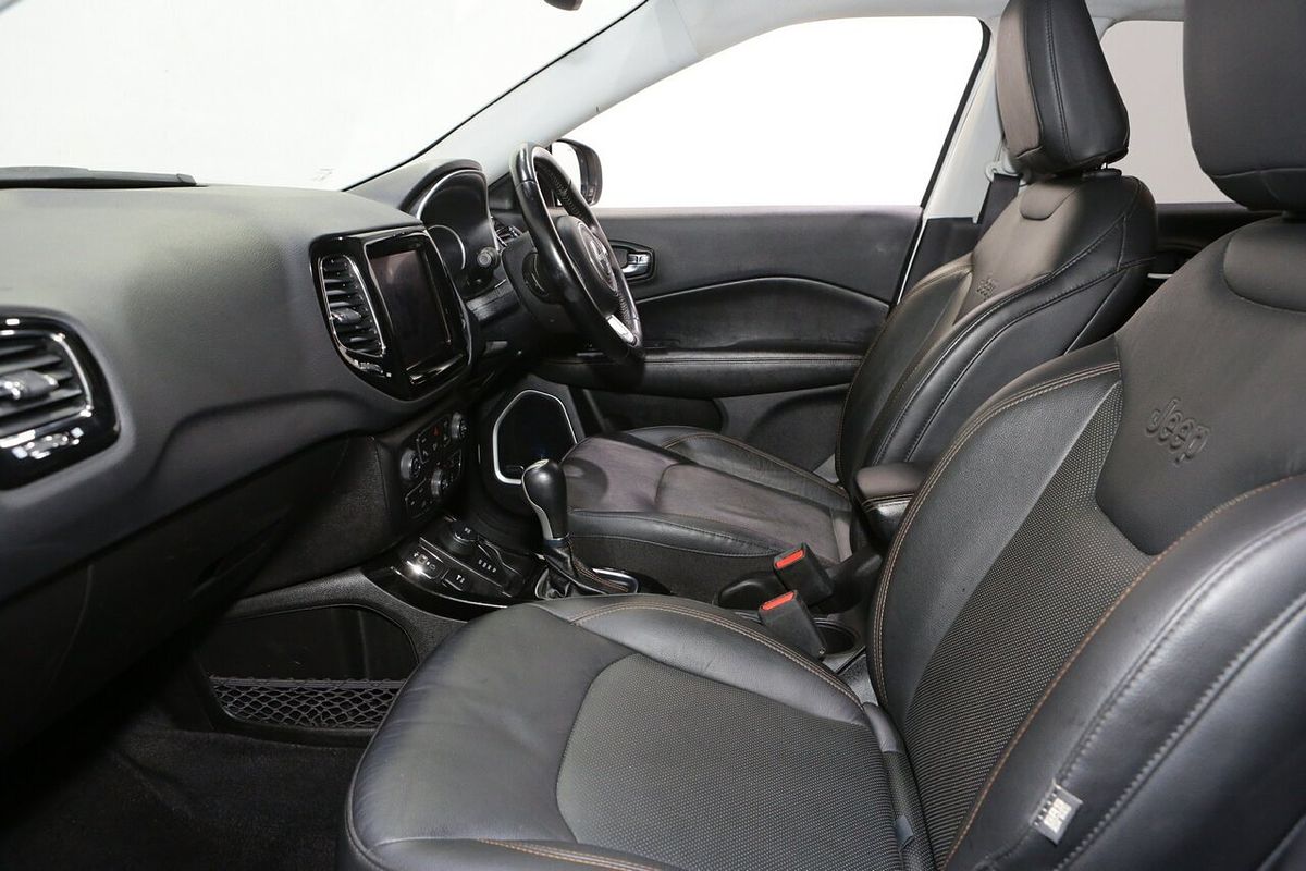 2020 Jeep Compass Limited M6