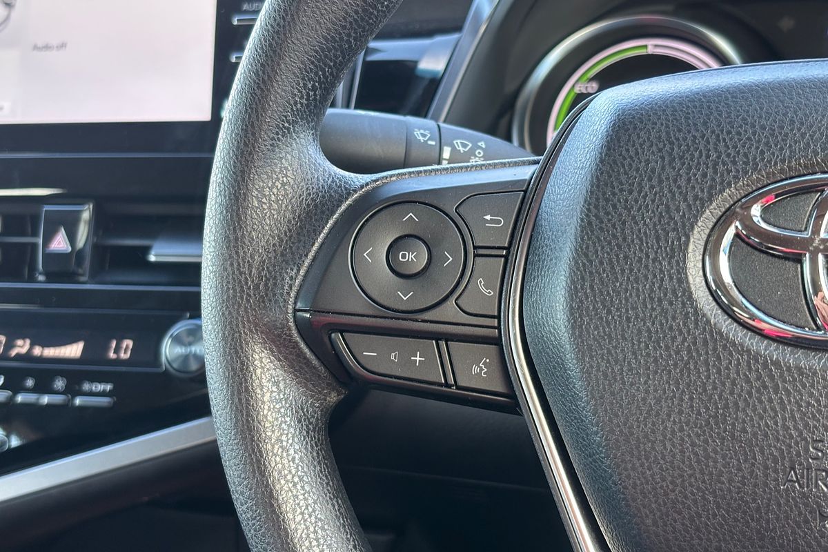 2024 Toyota Camry Ascent AXVH70R