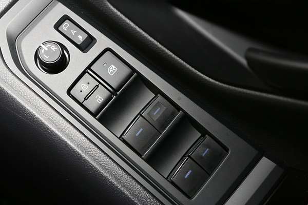 2024 Toyota Landcruiser GXL FJA300R