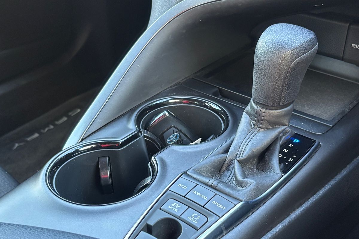 2024 Toyota Camry Ascent AXVH70R