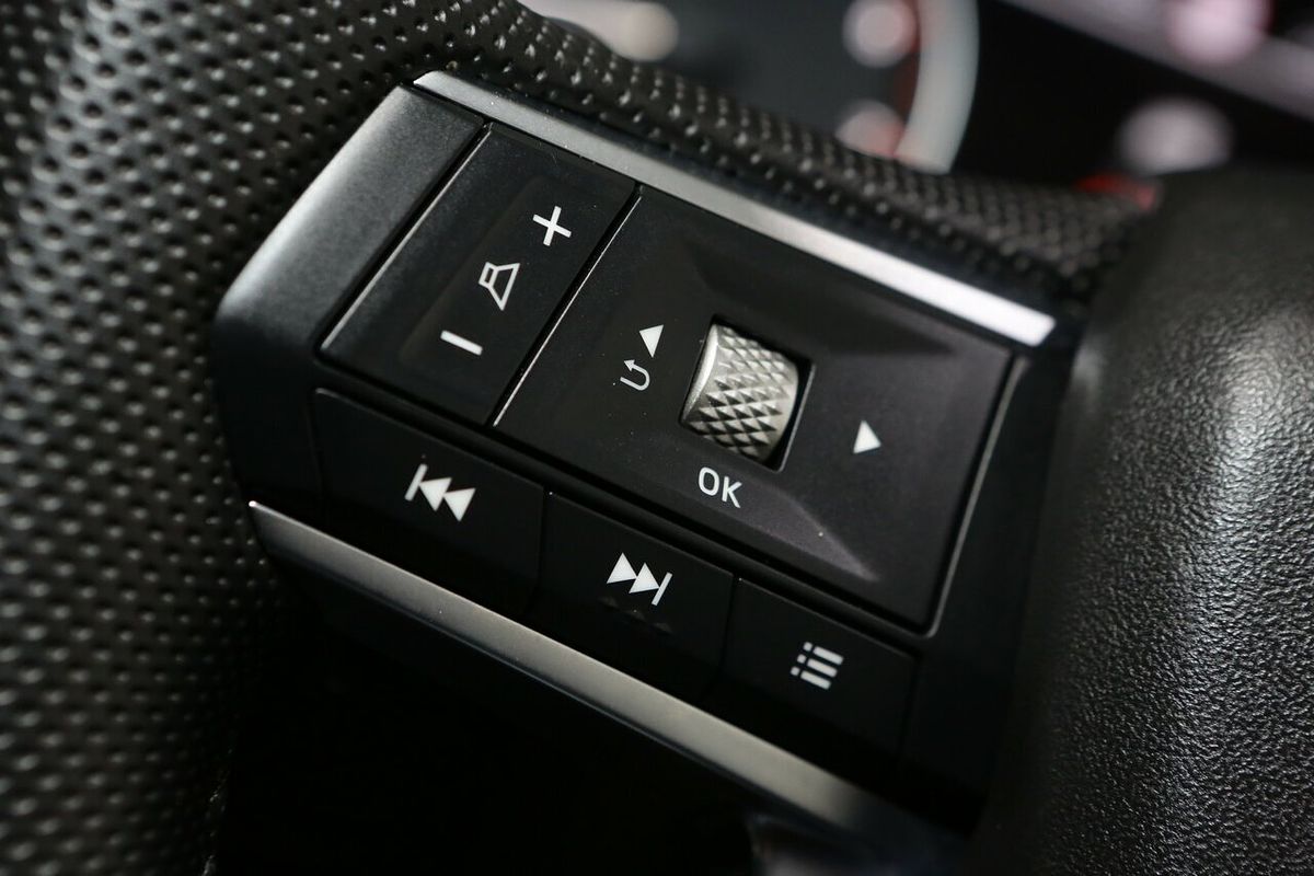 2022 Mitsubishi Outlander LS ZM