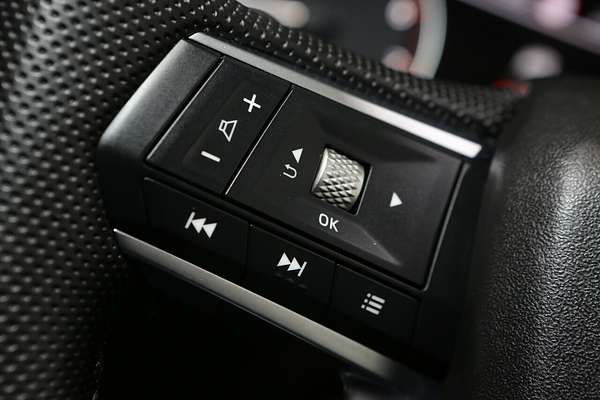 2022 Mitsubishi Outlander LS ZM