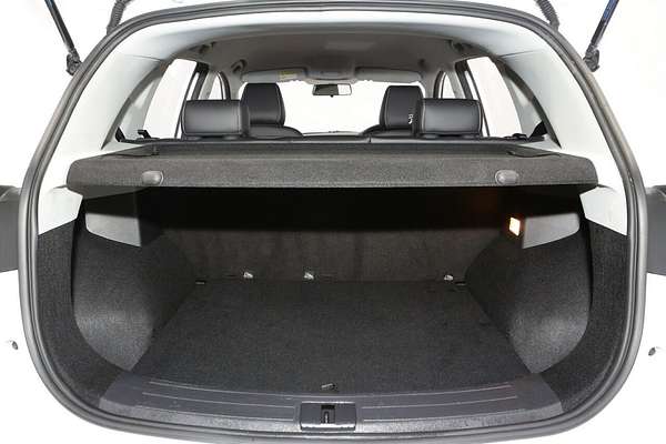 2024 MG ZS Excite AZS1