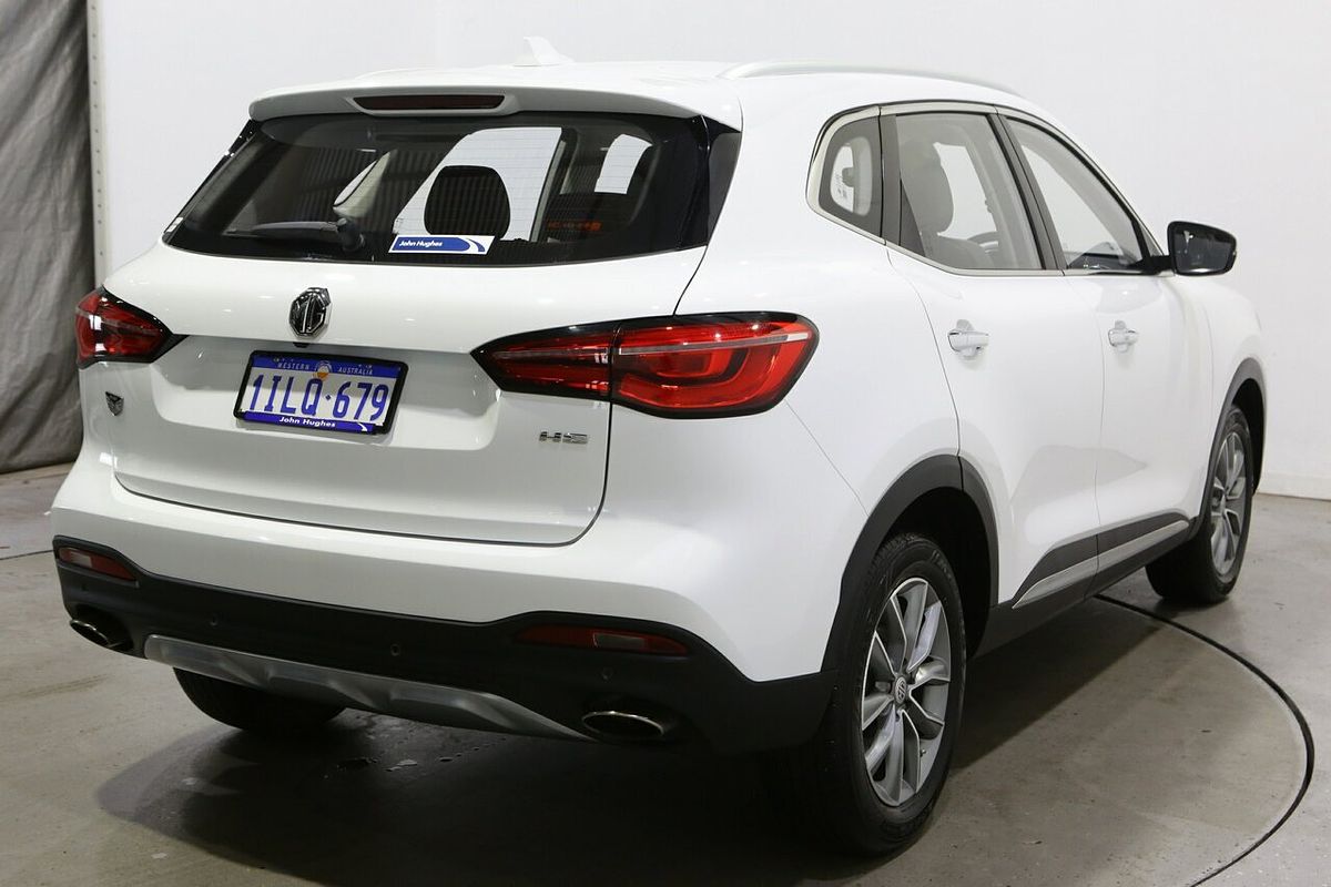 2024 MG HS Vibe SAS23