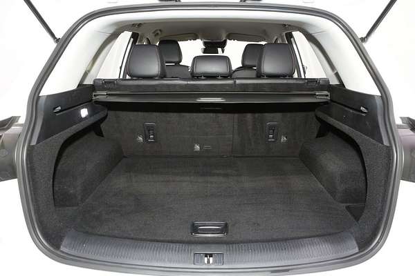 2024 MG HS Vibe SAS23