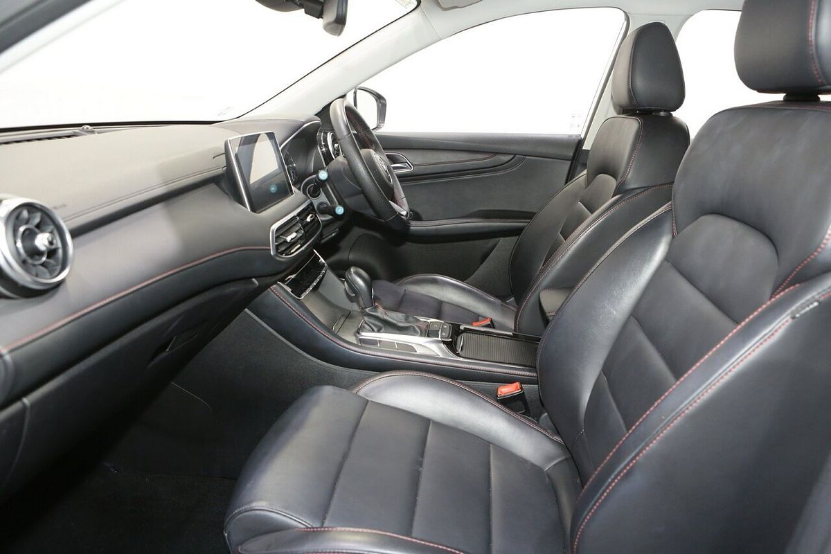 2024 MG HS Vibe SAS23