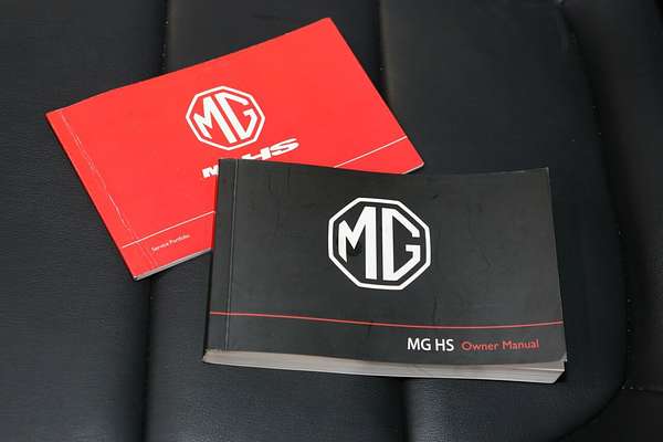 2024 MG HS Vibe SAS23