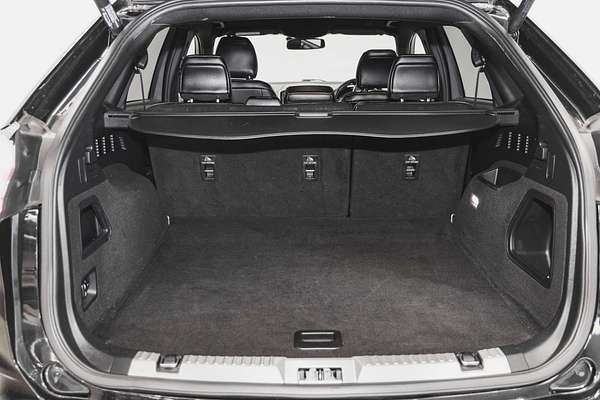 2019 Ford Endura ST-Line CA