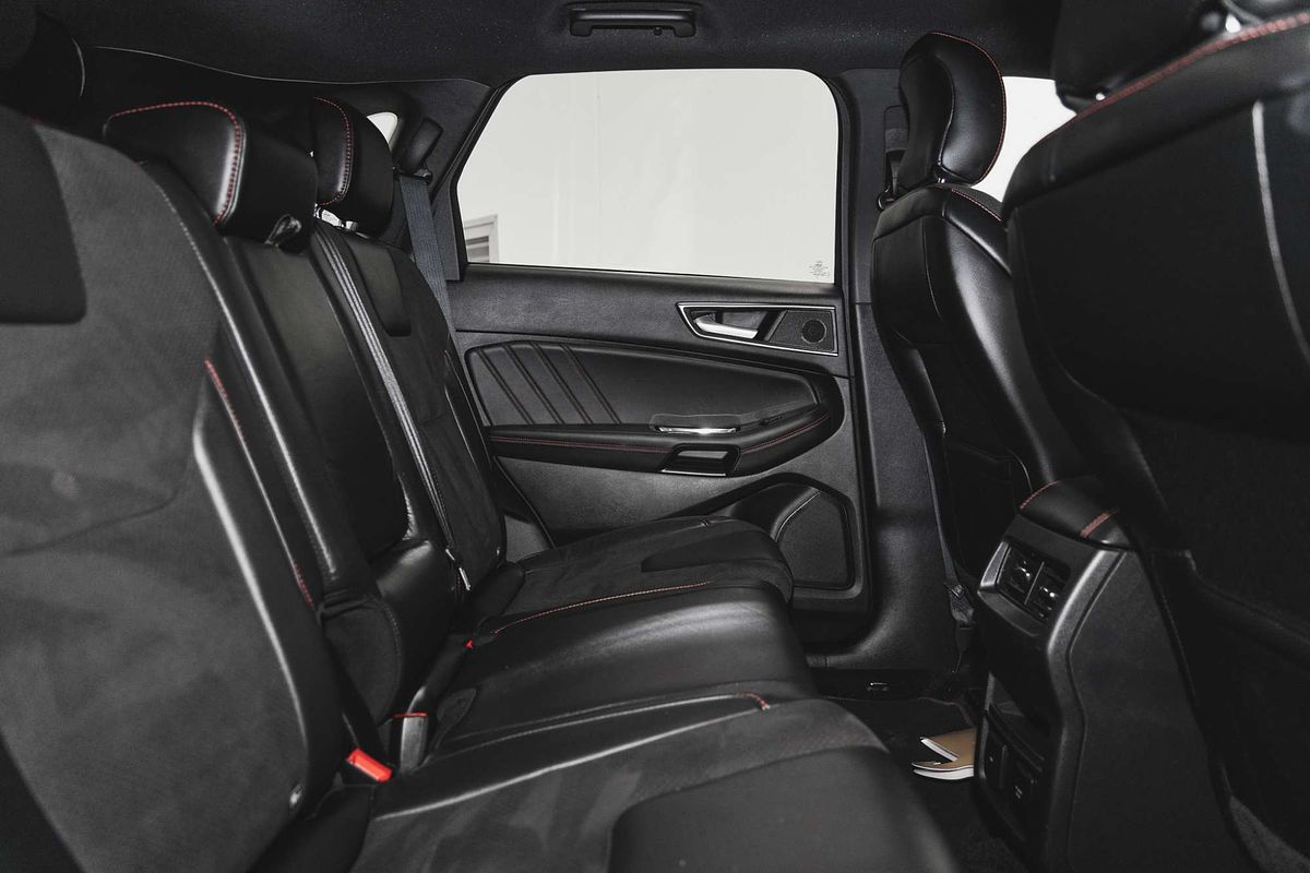 2019 Ford Endura ST-Line CA