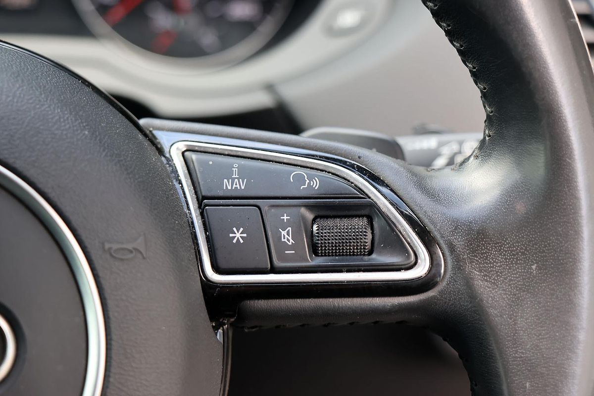 2017 Audi Q3 TDI Sport 8U