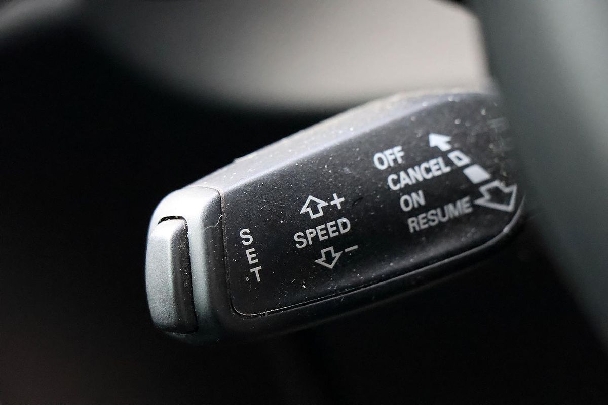 2017 Audi Q3 TDI Sport 8U