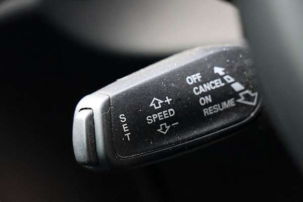 2017 Audi Q3 TDI Sport 8U