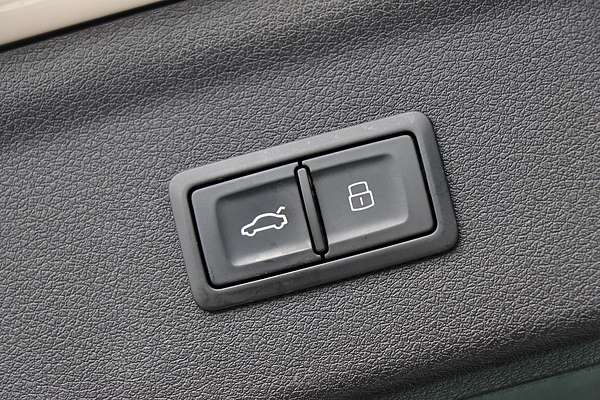 2017 Audi Q3 TDI Sport 8U