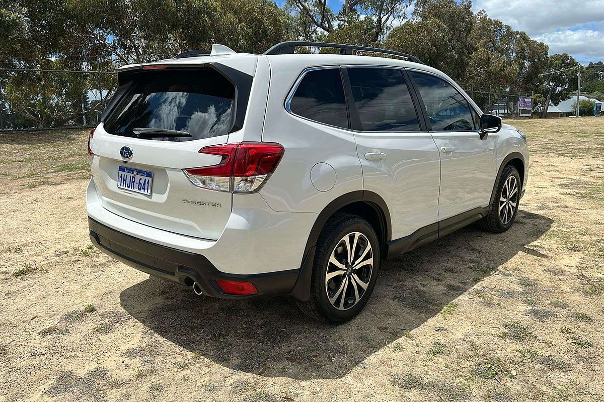 2021 Subaru Forester 2.5i Premium S5
