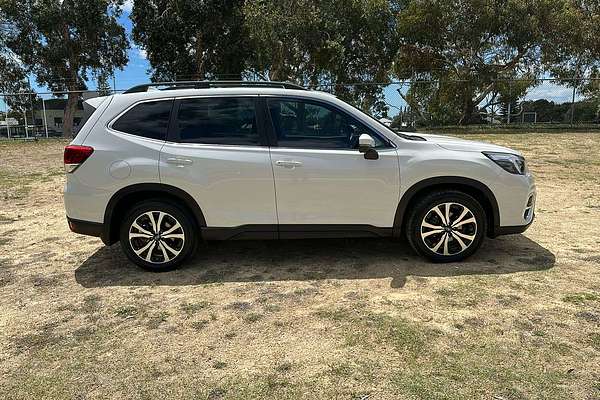 2021 Subaru Forester 2.5i Premium S5