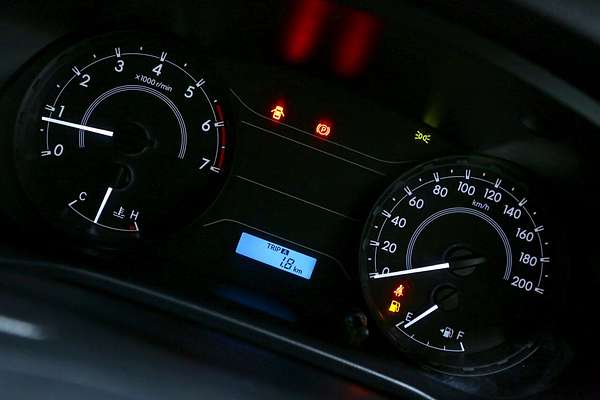 2017 Toyota Hilux Workmate TGN121R Rear Wheel Drive