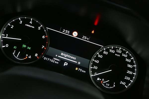 2023 Mitsubishi Outlander Black Edition ZM