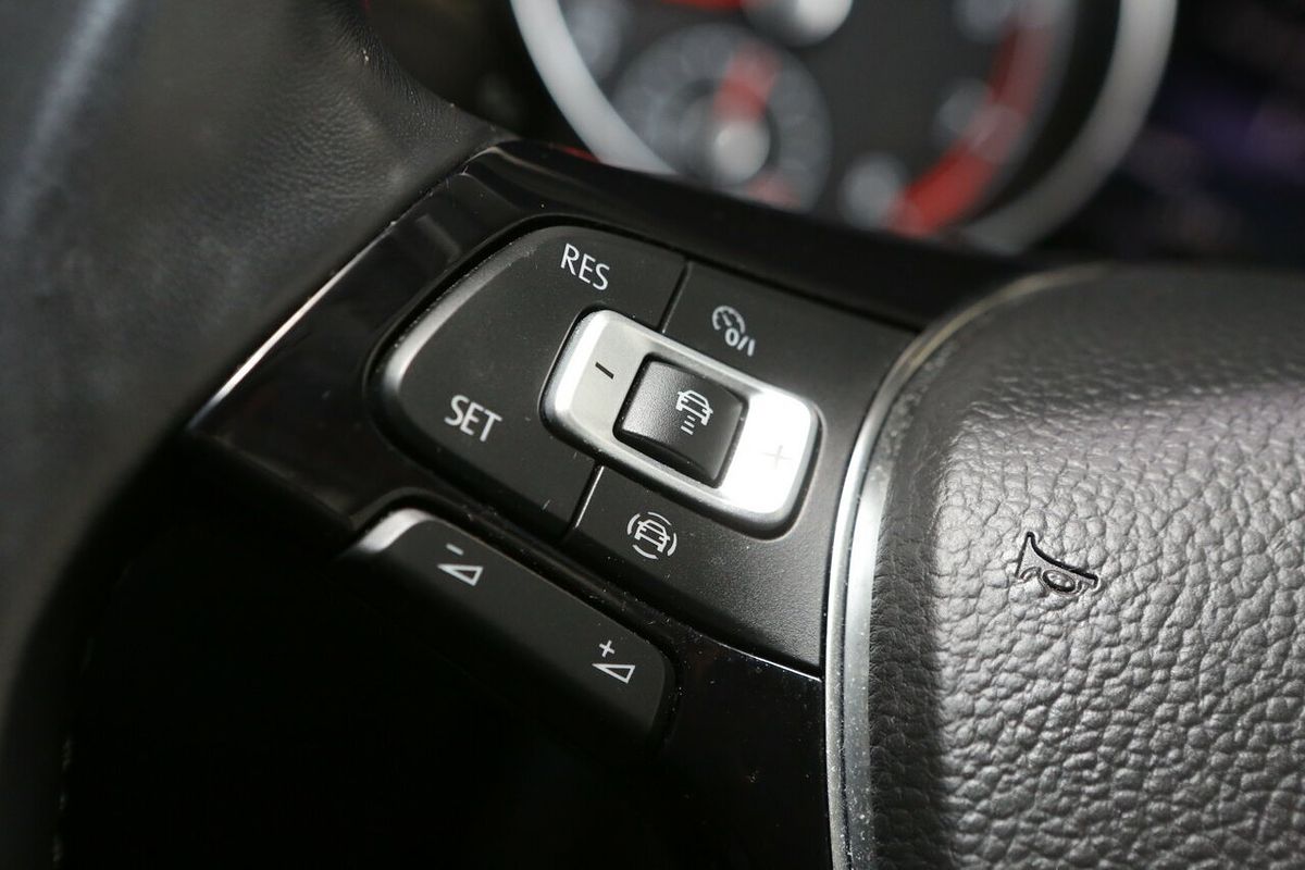 2019 Volkswagen Golf 110TSI Highline 7.5