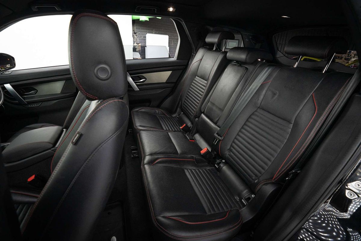 2022 Land Rover Discovery Sport P250 R-Dynamic SE L550