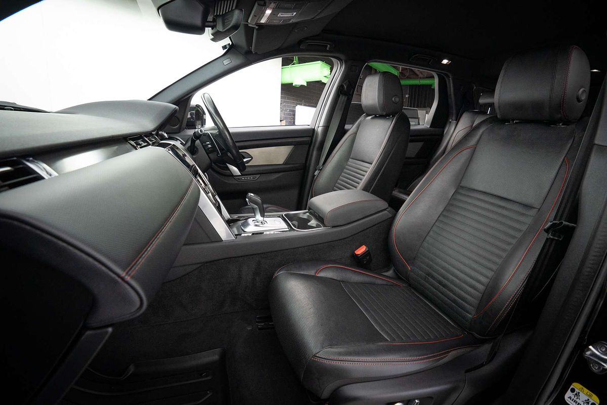 2022 Land Rover Discovery Sport P250 R-Dynamic SE L550