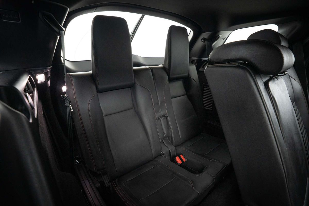 2022 Land Rover Discovery Sport P250 R-Dynamic SE L550