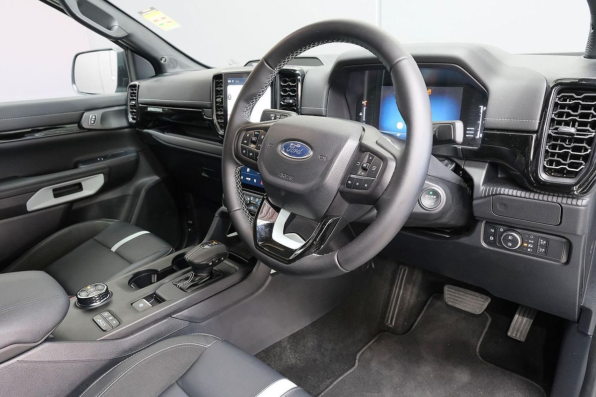 2025 Ford Ranger PHEV Stormtrak 4X4 2.3L