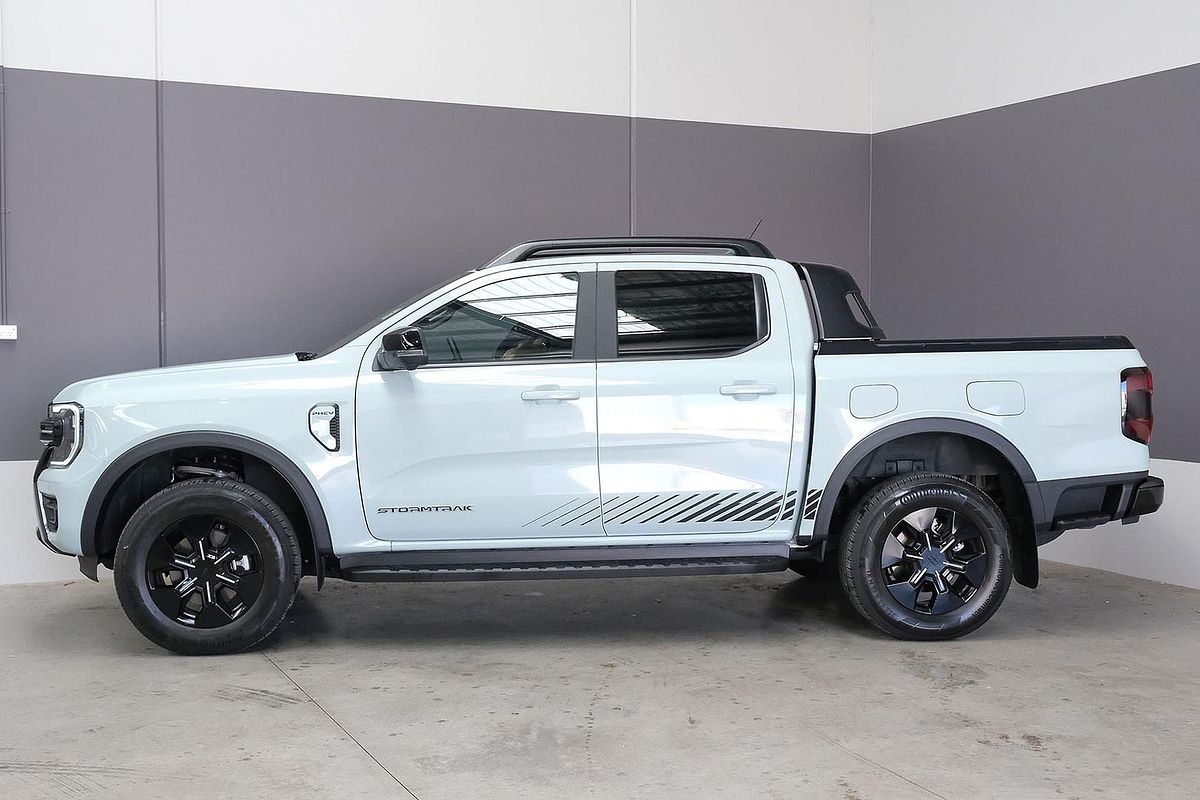 2025 Ford Ranger PHEV Stormtrak 4X4 2.3L