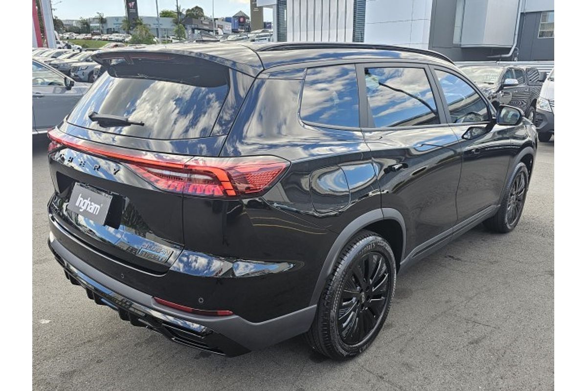 2025 Chery Tiggo 8 ULTIMATE BLACK EDITION