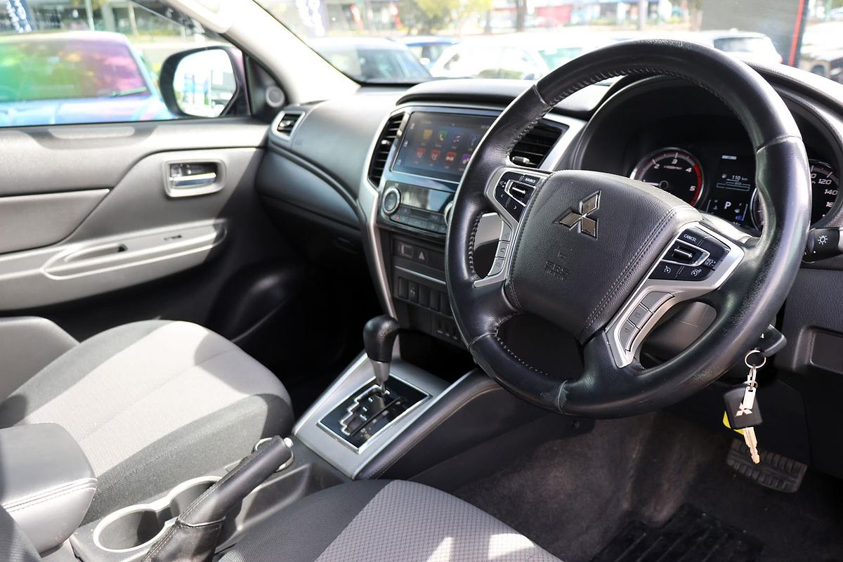 2020 Mitsubishi Triton GLX-R MR 4X4